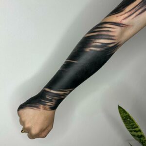 Trash Blackwork ???? ??andando ya las últimas fechas del 2022??
#blacklove #blackworknow #blacktattoo #blackworkart #blackworktattooartist #tattooblackwork #blackworkes #blackworkbogota #blackworkmedellin #blackworkcali #tattooblackwork #blackworkcolombia #blackworkmiami #blackoutmiami #heavyblackwork #onlyblackwork #blackart #blackworkartist #trash #trashblackwork #blackworkartists #blackworkarm #blackworknow #blackworkart #blackworkersubmission #bogotá #medellín #usa #miamiblackout